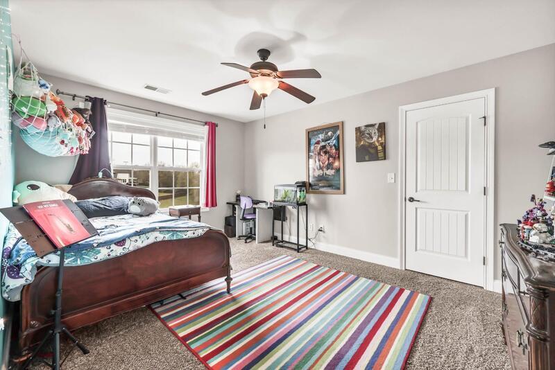 *** Located Minutes to Exit 8 & Rossview! LARGE home with plenty of space! *** property image