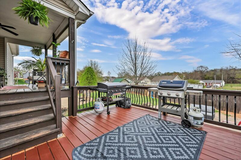 *** Located Minutes to Exit 8 & Rossview! LARGE home with plenty of space! *** property image