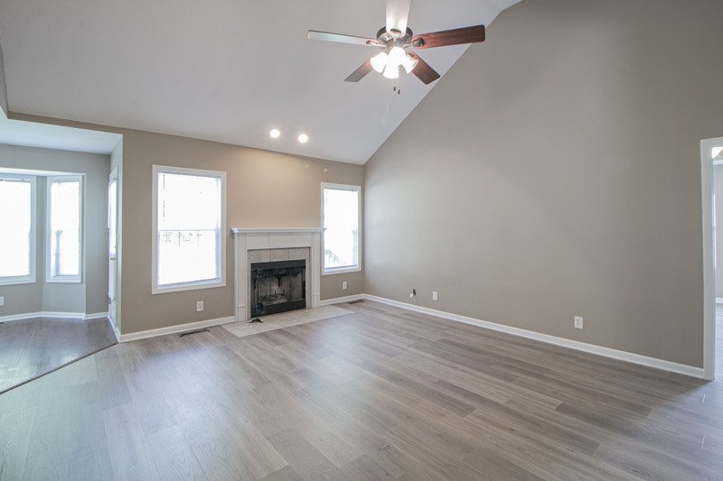 *** 3 Bedroom, 2 Bath with Bonus in quiet neighborhood convenient to assigned schools! *** property image