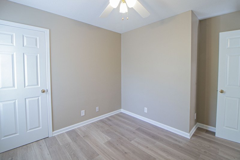 *** 3 Bedroom, 2 Bath with Bonus in quiet neighborhood convenient to assigned schools! *** property image