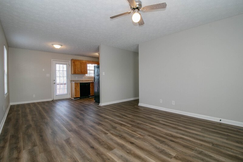 *** RESTRICTED BREEDS WELCOME!  $500 DEPOSIT MOVE IN SPECIAL & 2 WKS FREE w/ 13 MO. LEASE *** property image