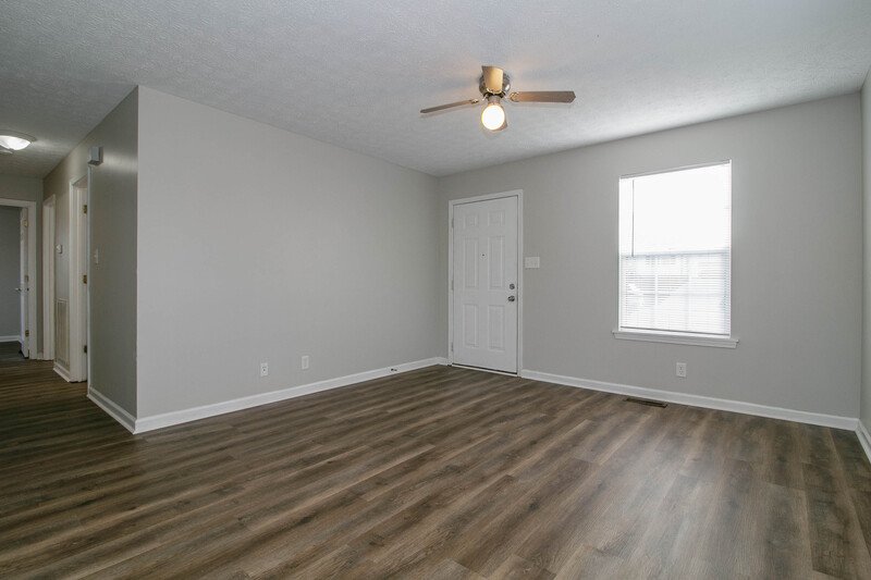 *** RESTRICTED BREEDS WELCOME!  $500 DEPOSIT MOVE IN SPECIAL & 2 WKS FREE w/ 13 MO. LEASE *** property image