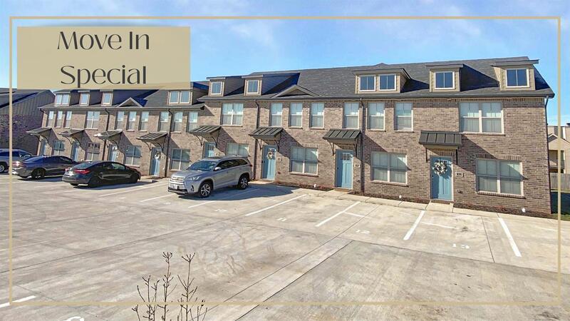 *** 1/2 DEPOSIT MOVE IN SPECIAL *** property image