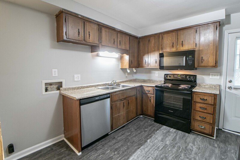 *** $500 DEPOSIT MOVE IN SPECIAL *** property image