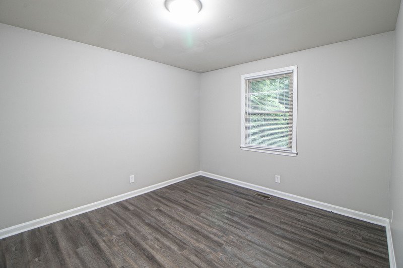 *** $500 DEPOSIT MOVE IN SPECIAL *** property image