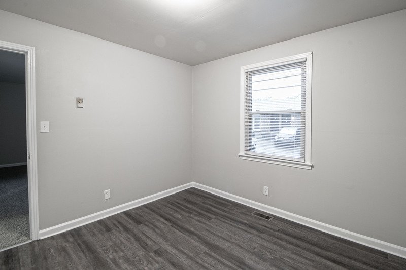 *** $500 DEPOSIT MOVE IN SPECIAL *** property image