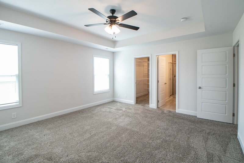 *** 2 WKS FREE w/ NEW LEASE MOVE IN SPECIAL *** property image