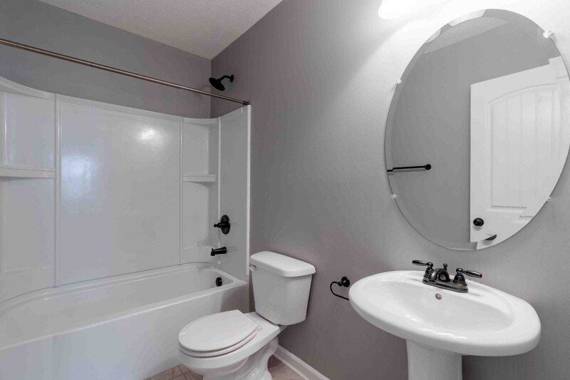 *** 5 Bedroom, 3 Bath, Pet Friendly! *** property image
