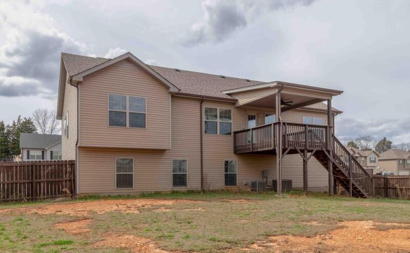 *** 5 Bedroom, 3 Bath, Pet Friendly! *** property image