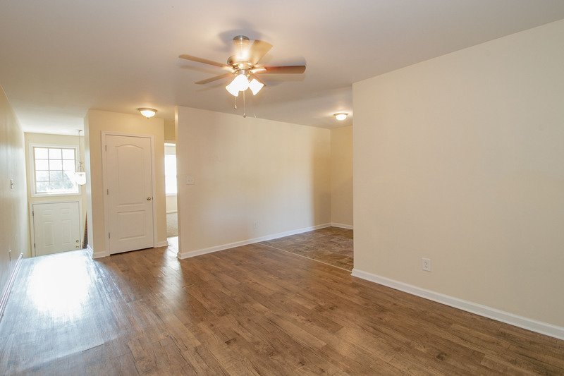 *** $500 DEPOSIT MOVE IN SPECIAL *** property image
