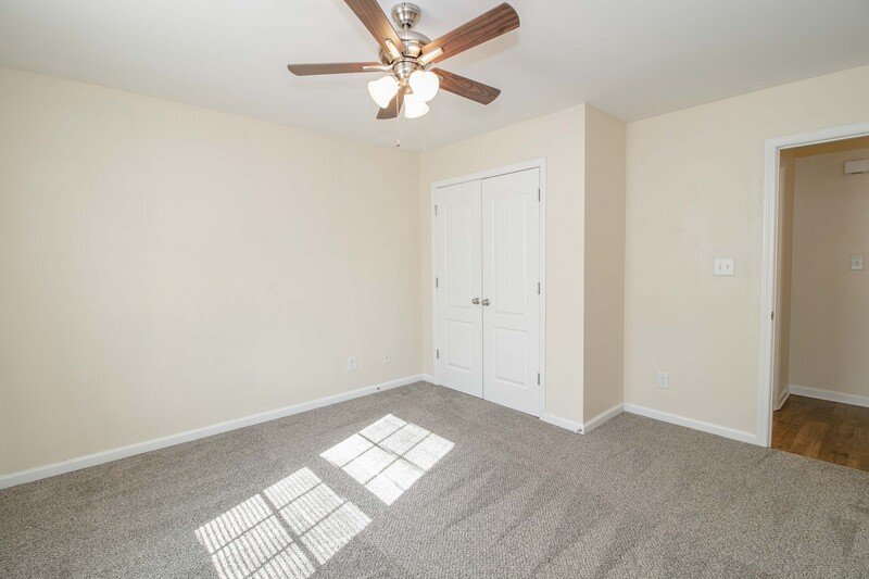 *** $500 DEPOSIT MOVE IN SPECIAL *** property image