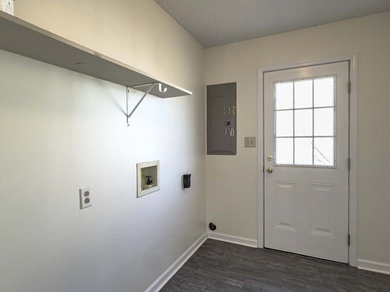 Located just minutes to the main gates of post! property image