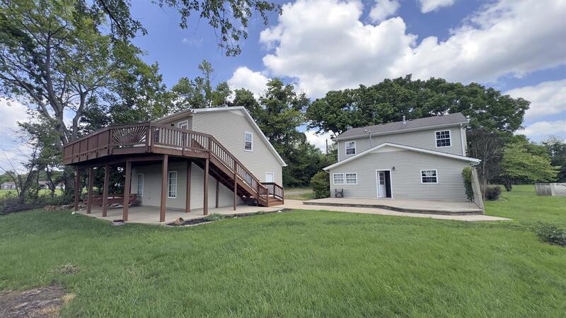 Country views, Peace & Quiet with this 3 bed, 2.5 bath home! property image