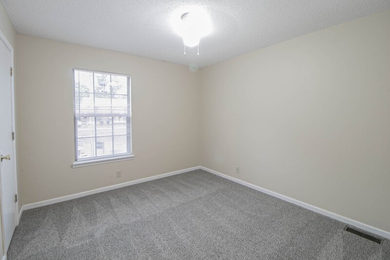 *** PET FRIENDLY- Close to Wilma Rudolph! *** property image