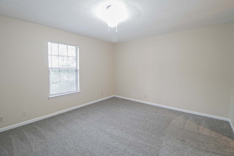 *** PET FRIENDLY- Close to Wilma Rudolph! *** property image