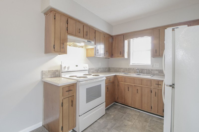 *** $500 DEPOSIT MOVE IN SPECIAL & 2 WKS FREE w/ 13 MO. LEASE *** property image