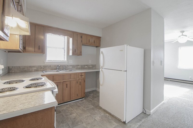 *** $500 DEPOSIT MOVE IN SPECIAL & 2 WKS FREE w/ 13 MO. LEASE *** property image