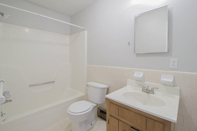 *** $500 DEPOSIT MOVE IN SPECIAL & 2 WKS FREE w/ 13 MO. LEASE *** property image