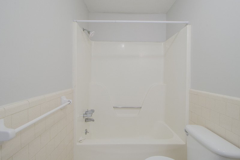 *** $500 DEPOSIT MOVE IN SPECIAL & 2 WKS FREE w/ 13 MO. LEASE *** property image