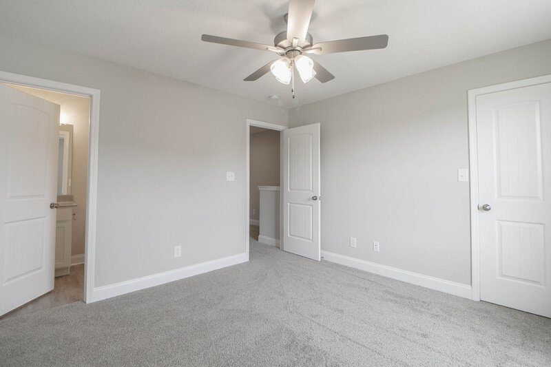 *** $500 DEPOSIT MOVE IN SPECIAL *** property image
