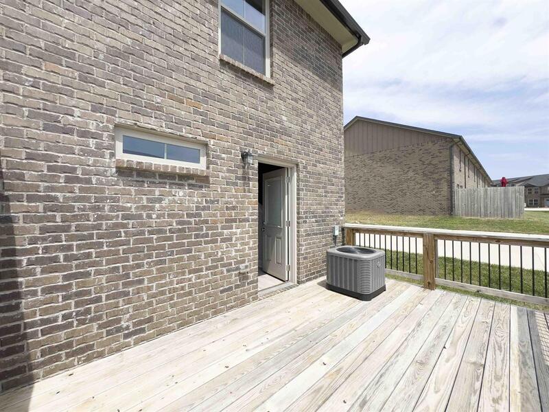 *** $500 DEPOSIT MOVE IN SPECIAL *** property image
