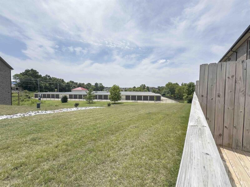 *** $500 DEPOSIT MOVE IN SPECIAL *** property image