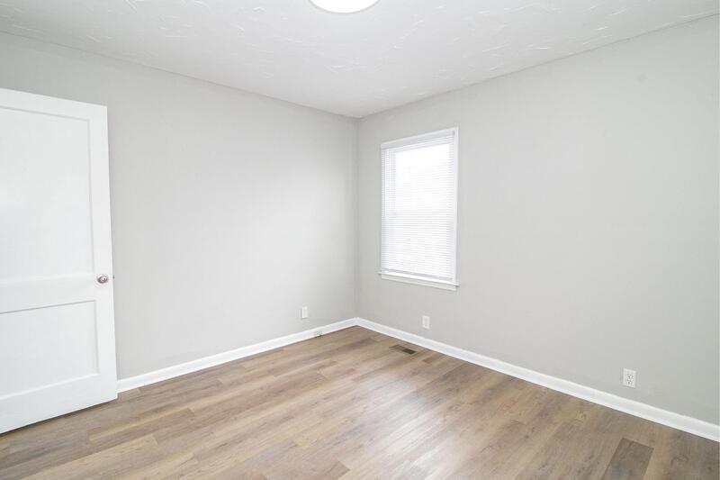 *** RESTRICTED BREEDS WELCOME & $500 DEPOSIT MOVE IN SPECIAL *** property image