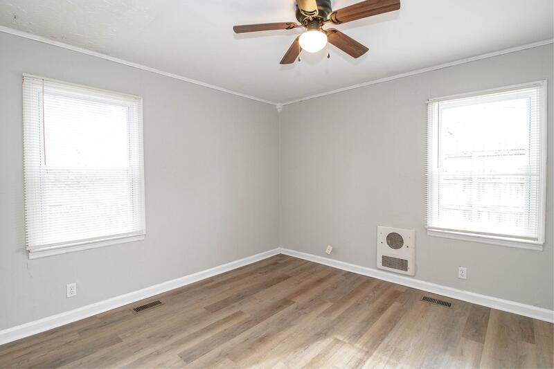 *** RESTRICTED BREEDS WELCOME & $500 DEPOSIT MOVE IN SPECIAL *** property image