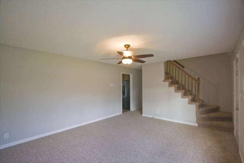 *** NO PETS PLEASE *** property image