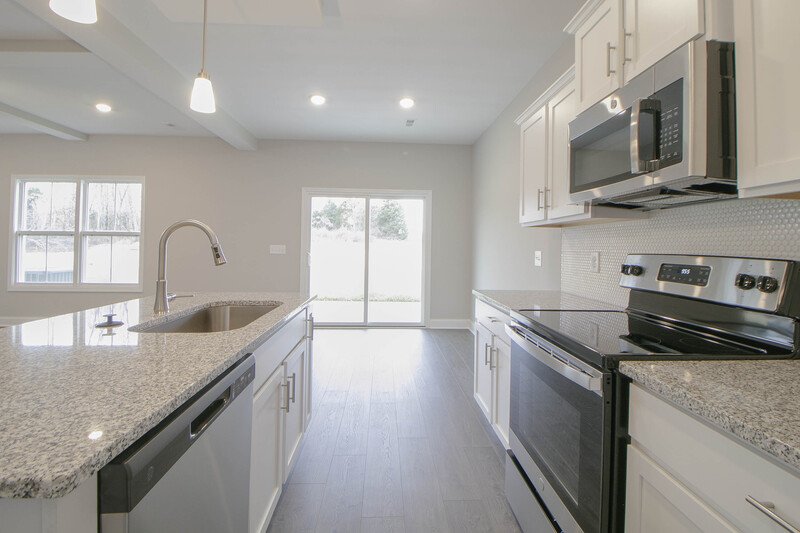 *** PET FRIENDLY 3 Bed / 3 Bath / + BONUS ROOM *** property image