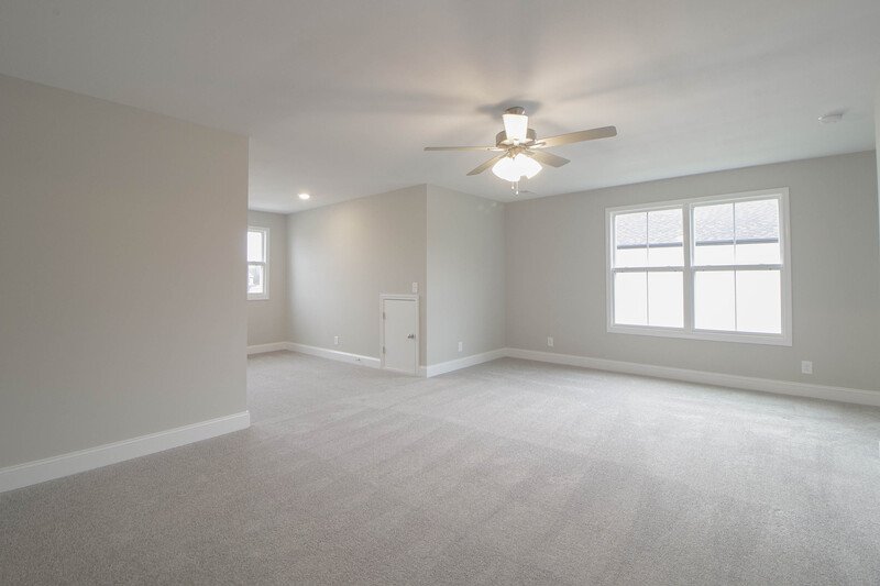 *** PET FRIENDLY 3 Bed / 3 Bath / + BONUS ROOM *** property image