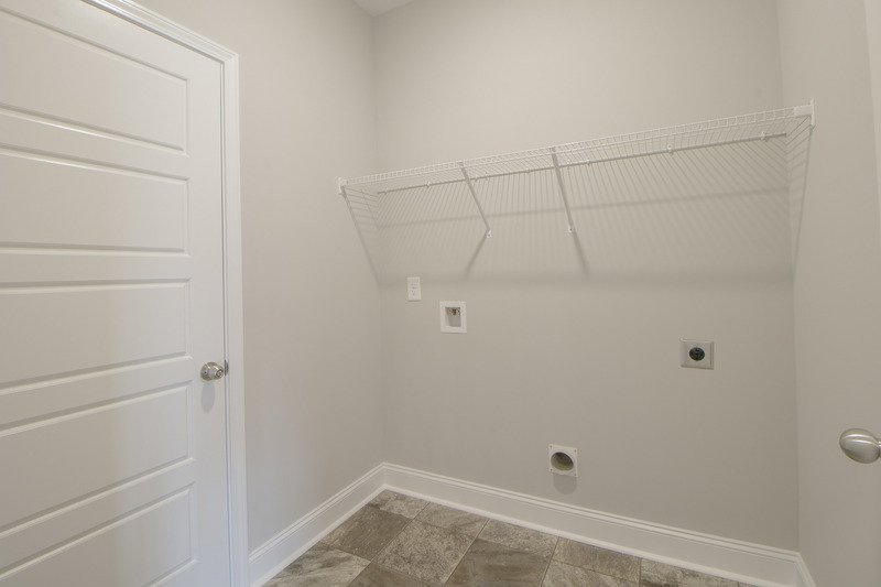 *** PET FRIENDLY 3 Bed / 3 Bath / + BONUS ROOM *** property image