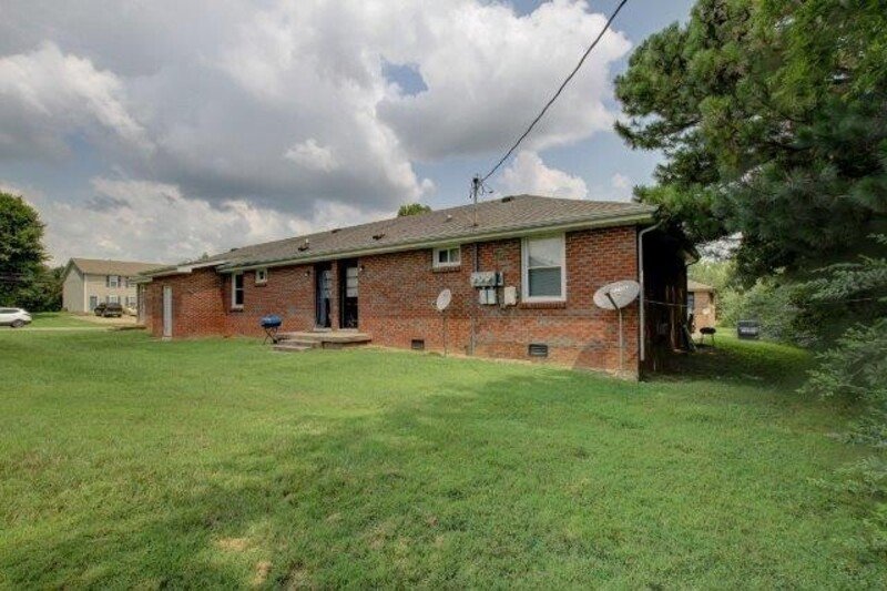 ***$500 DEPOSIT MOVE IN SPECIAL *** property image