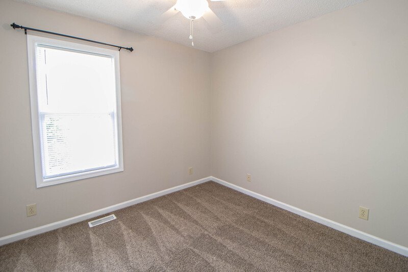 *** UPDATED PET FRINEDLY 3 BEDROOM, 2 BATH HOME! *** property image