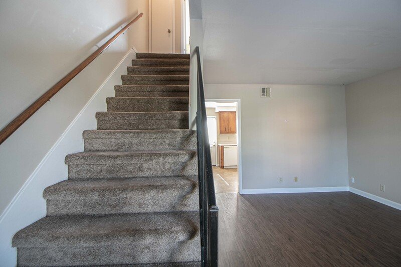 *** $500 DEPOSIT MOVE IN SPECIAL *** property image