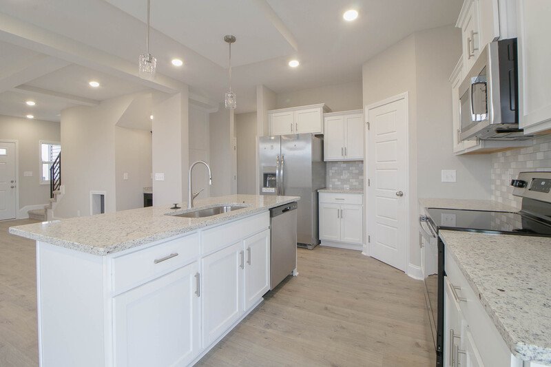 *** $500 DEPOSIT MOVE IN SPECIAL *** property image