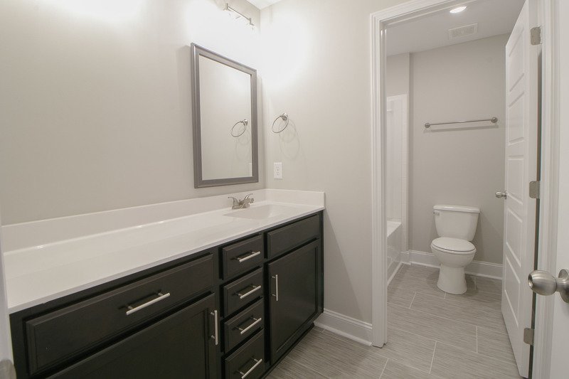 *** $500 DEPOSIT MOVE IN SPECIAL *** property image
