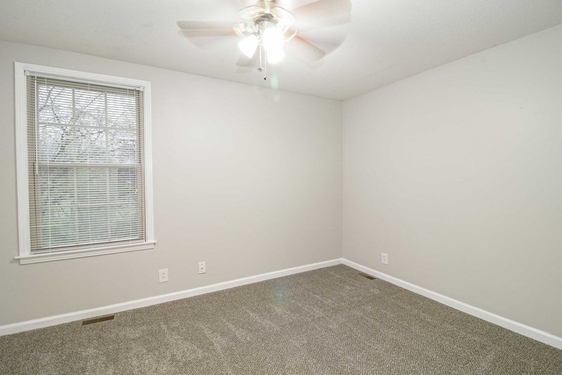 *** $500 DEPOSIT MOVE IN SPECIAL *** property image