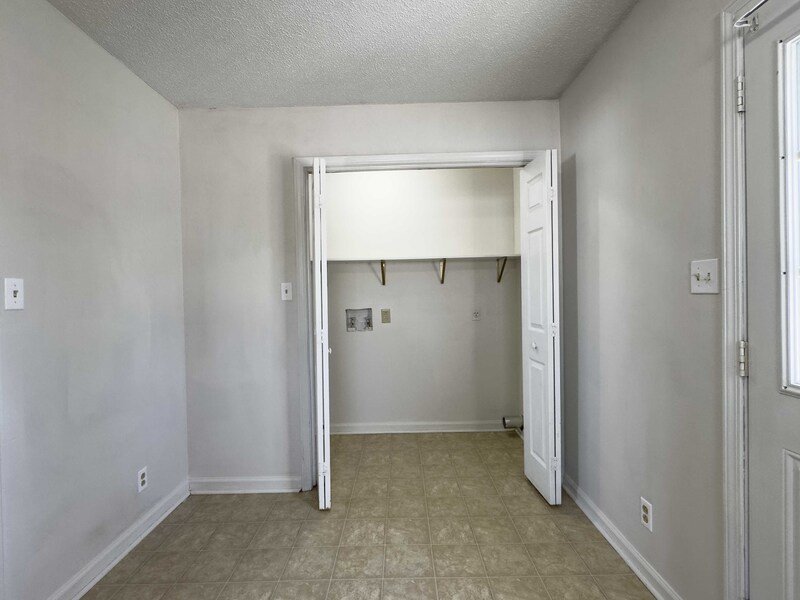 *** RESTRICTED BREED FRIENDLY *** property image